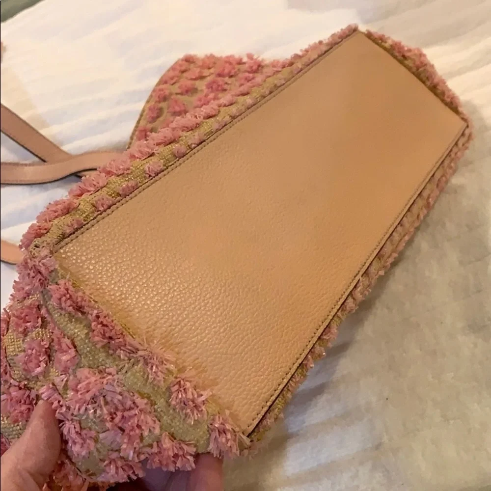 Karl Lagerfeld Paris large purse. Fun for spring!​​​​​​​​​​​​​​​​​​​​​​